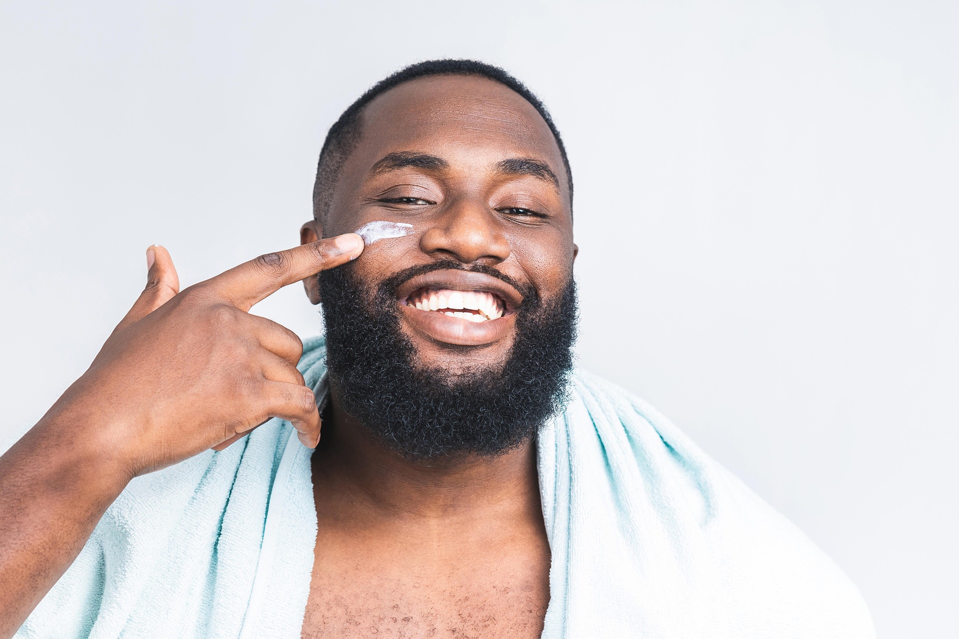How to Build the Perfect Skincare Routine for Sensitive Skin